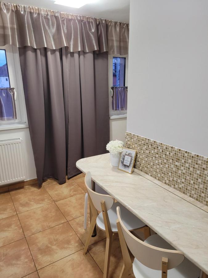 Indira Vendégház Nyiregyhaza Bagian luar foto